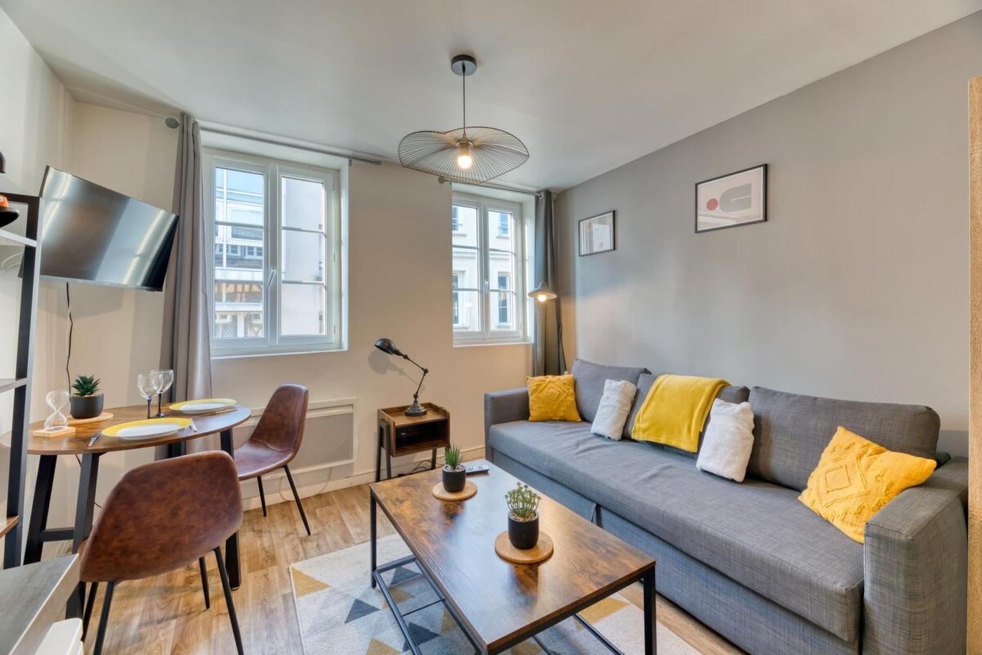 Le Remi Studio Renove Au Coeur De Руан Экстерьер фото